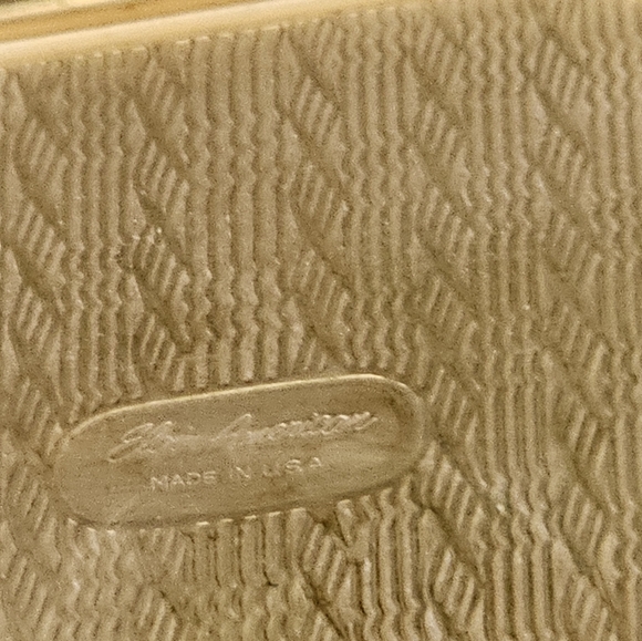 Gold Scalloped Edge Compact Mirror,ELGIN AMERICAN ,USA,STAMPED - Picture 5 of 11